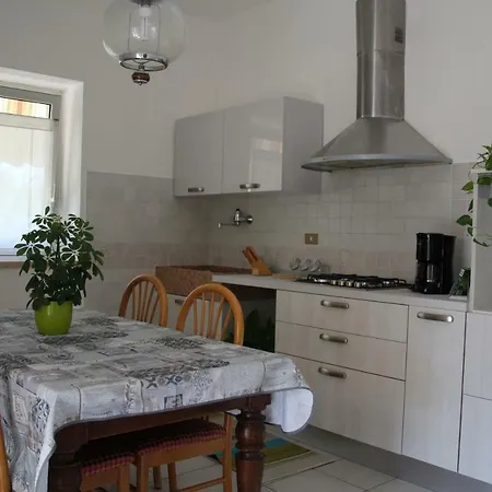 Ca' Mirta Apartment *